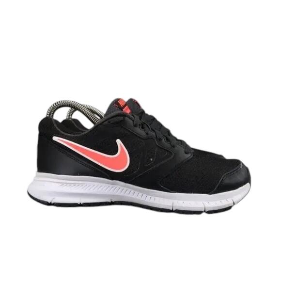 Nike Shoes Womens 6 Sneaker Athletic Trainers Running Downshifter 6 Active Black - Picture 1 of 14